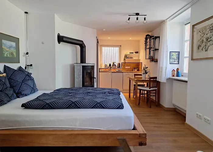 Annette Faust Appartement *